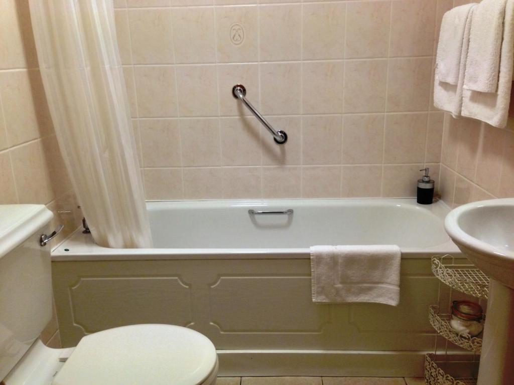 Ard Na Breatha House Hotel Donegal Town Ruang foto